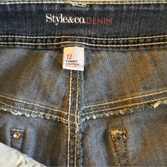 Style & Co. DENIM Jeans W/Tummy Control and Slim Legs. SZ 12 - Picture 9 of 9